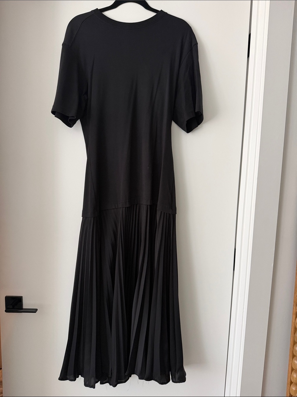 COS Black Short-Sleeve Midi Dress with Pleated Skirt